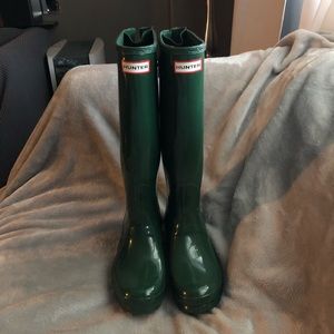 Hunter Tall Glossy Rain Boot